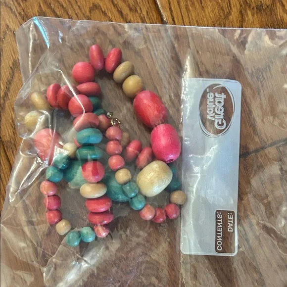 Assorted Jewelry Collection - Picture 14 of 16